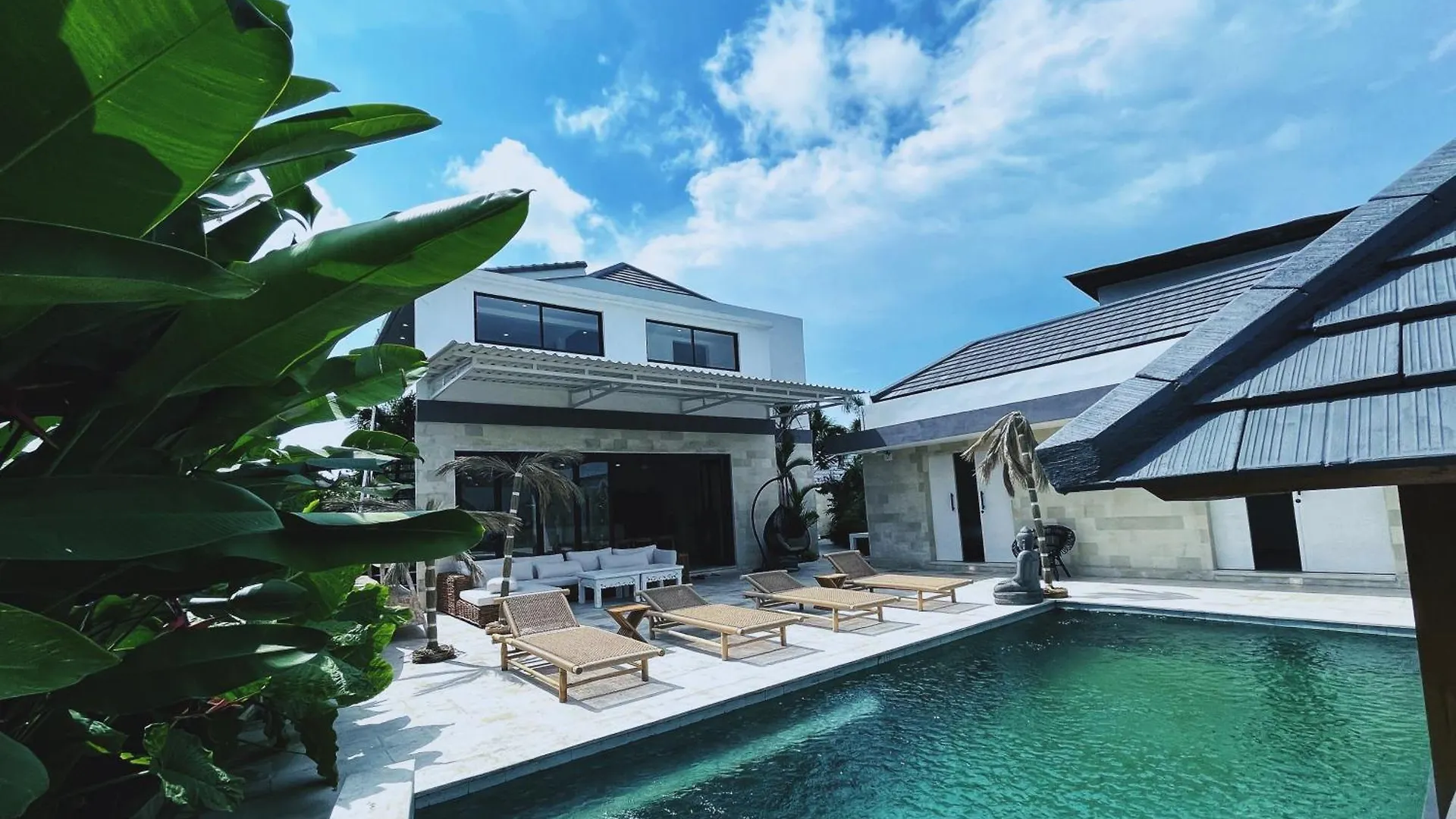 Villa Aora Bingin Large 4 Bedroom Villa Pecatu  Pecatu (Bali)